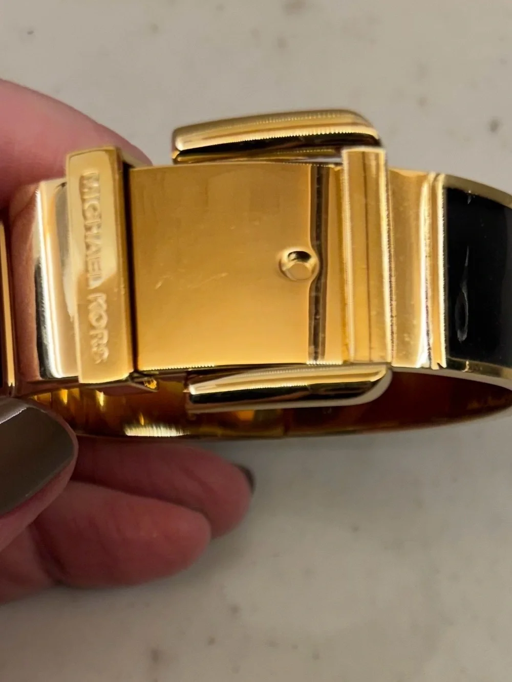 Michael Kors Haute Gold Tone Black Enamel Hinge Belt Buckle Bangle Bracelet